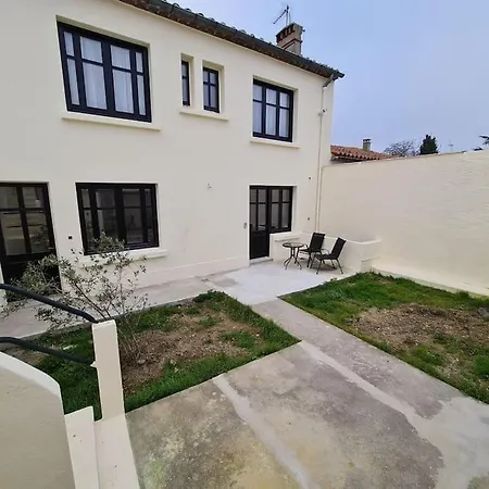 Holiday home La Maison Des Capucins